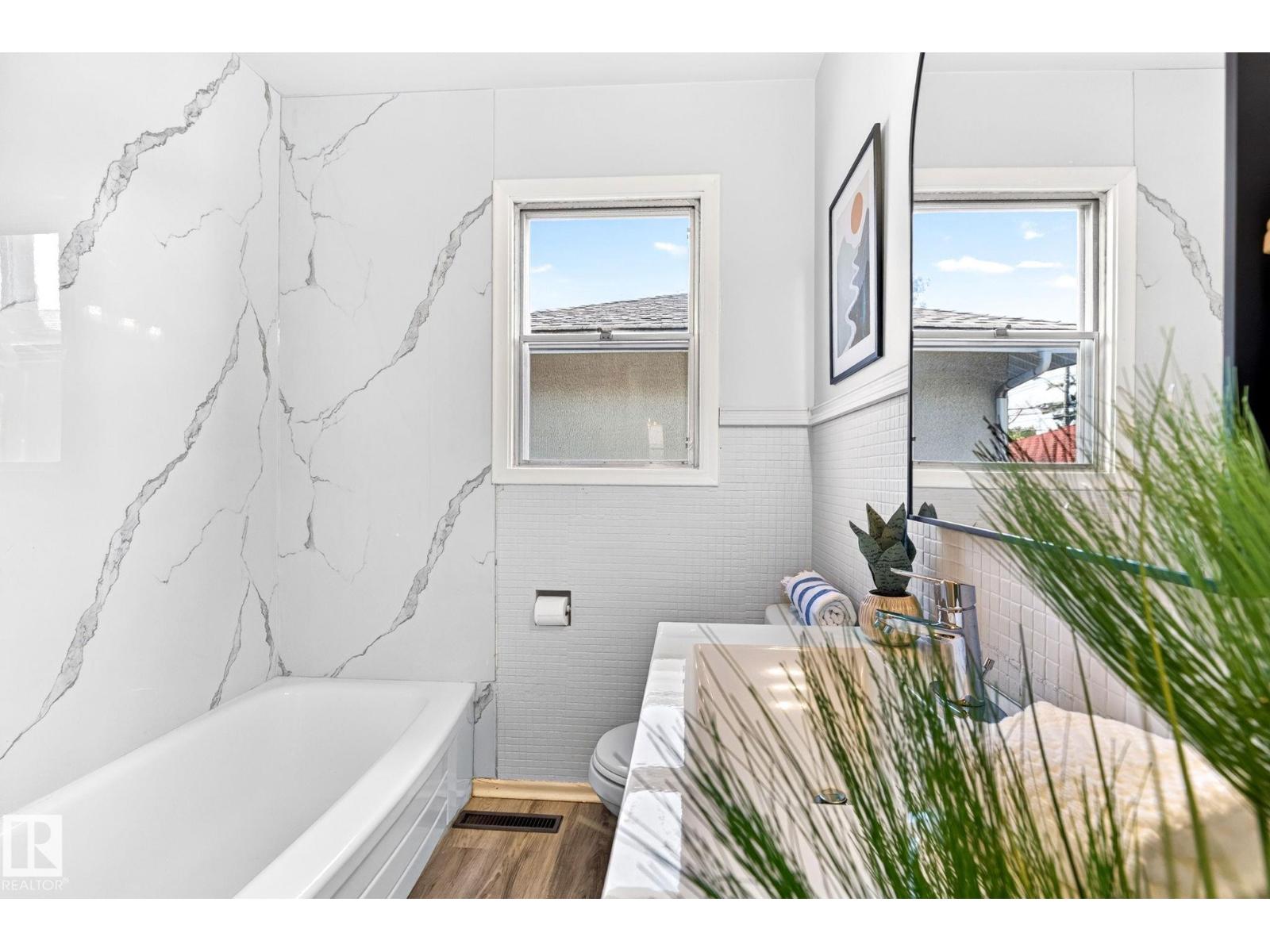 16152 110b Av Nw Nw Property Photo 18