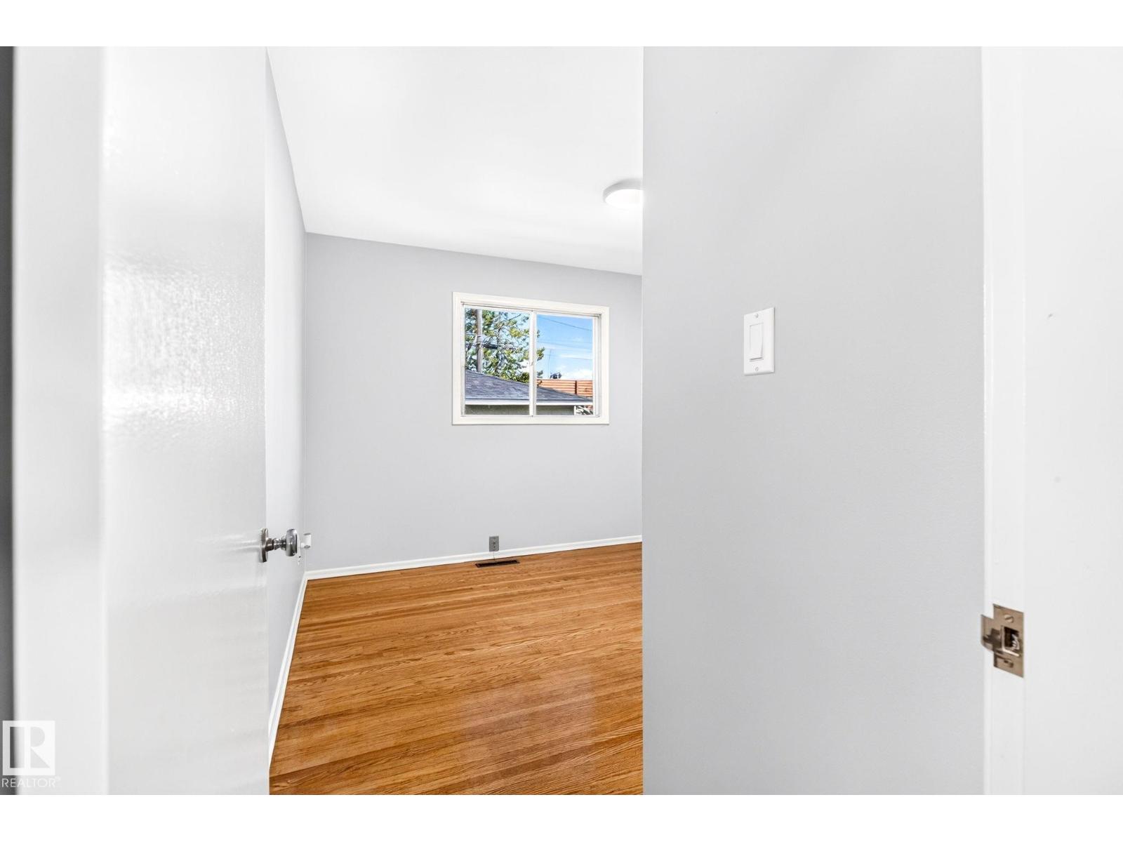 16152 110b Av Nw Nw Property Photo 22