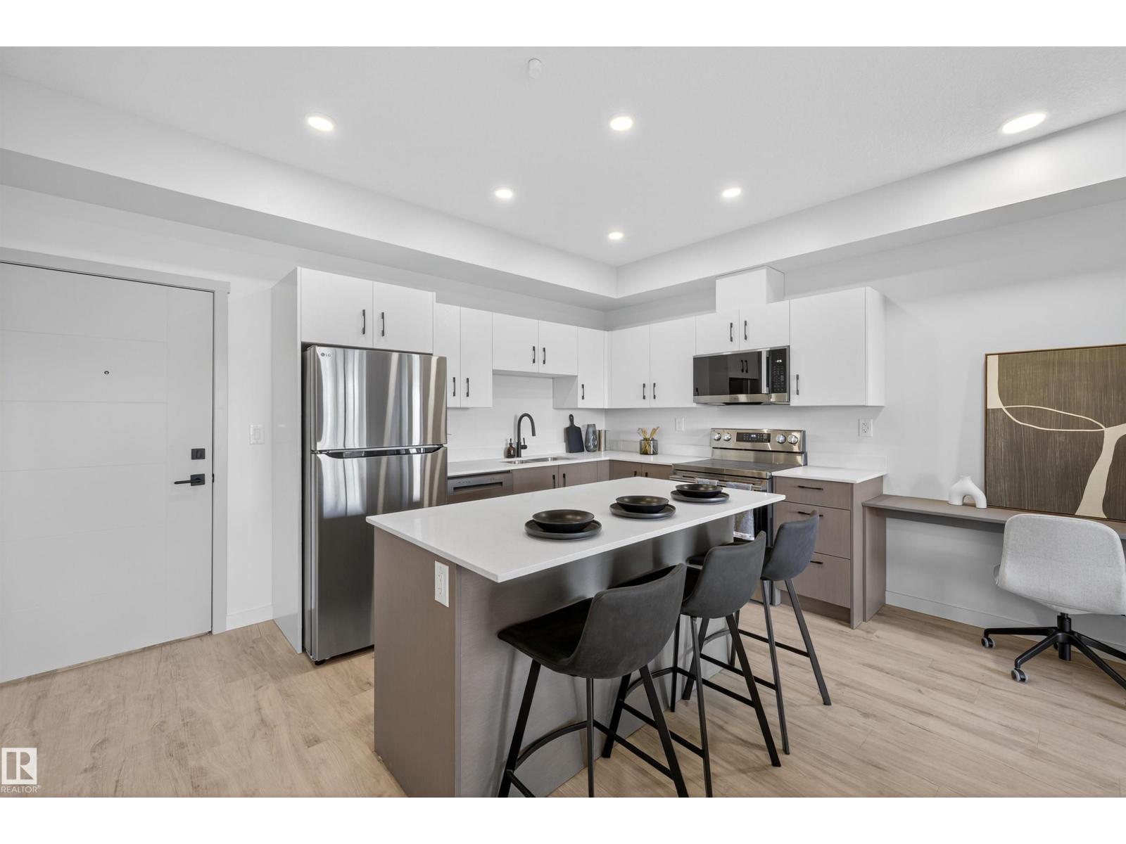 355 Clareview Station Dr Nw Property Photo 3