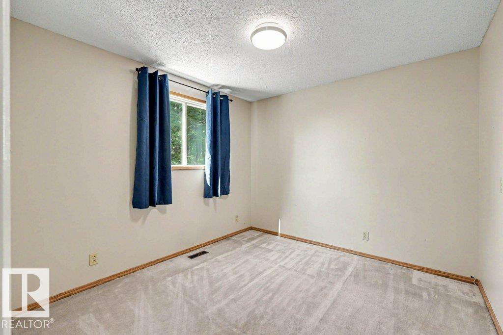 26 Louisbourg Pl Property Photo 23
