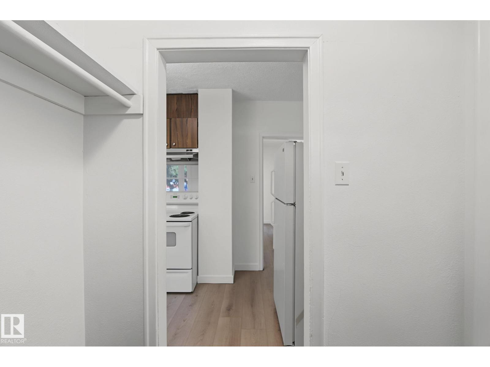 11147 78 Av Nw Property Photo 9