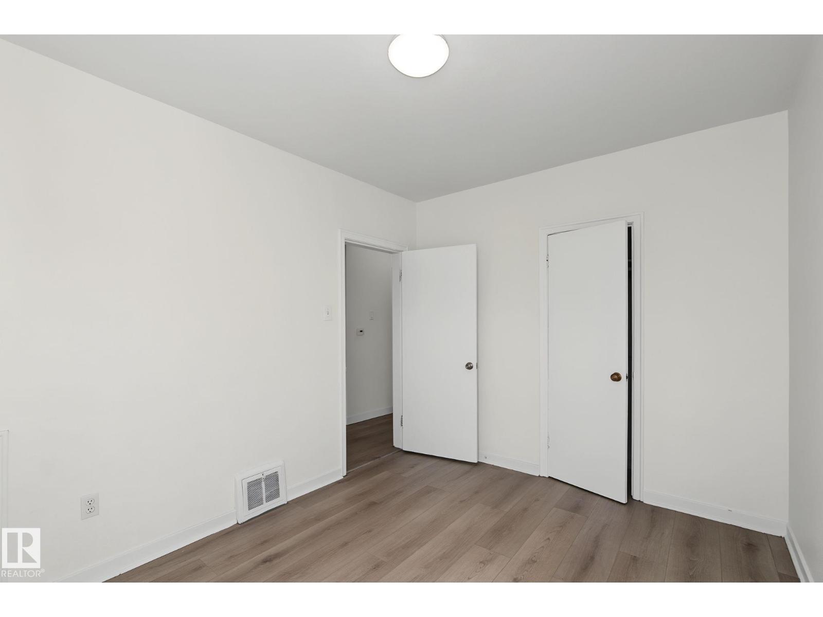 11147 78 Av Nw Property Photo 23