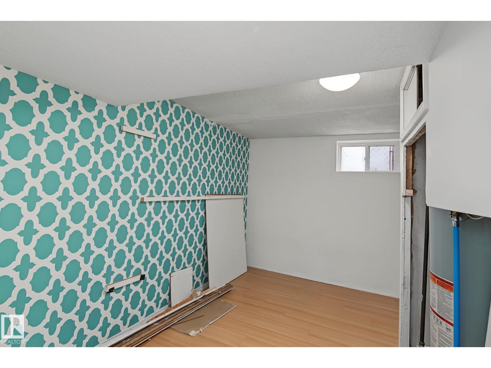 11147 78 Av Nw Property Photo 38