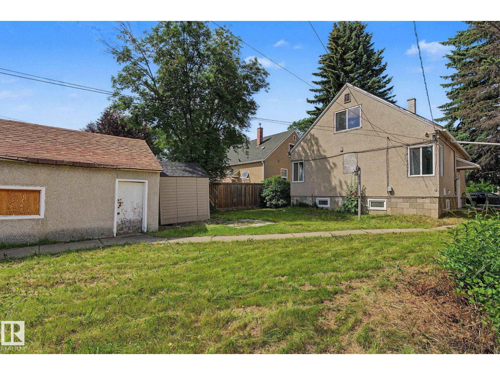 11147 78 Av Nw Property Photo 49
