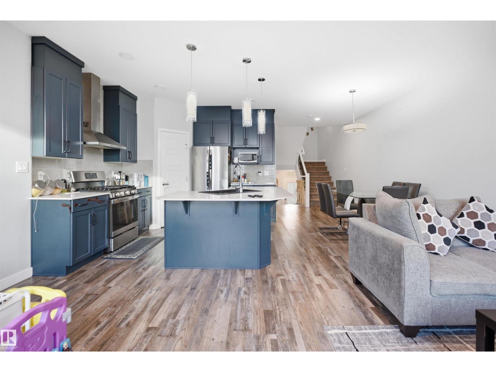 2284 Chokecherry Cl Sw Property Photo 16