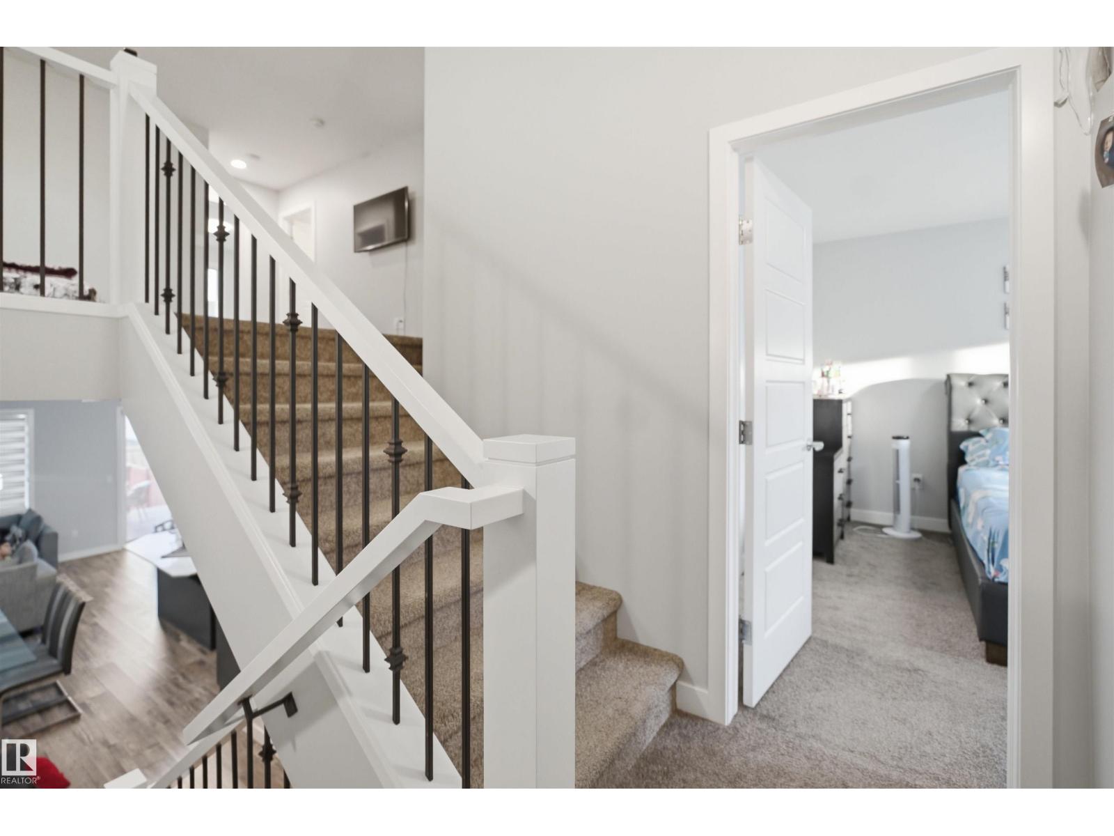 2284 Chokecherry Cl Sw Property Photo 25