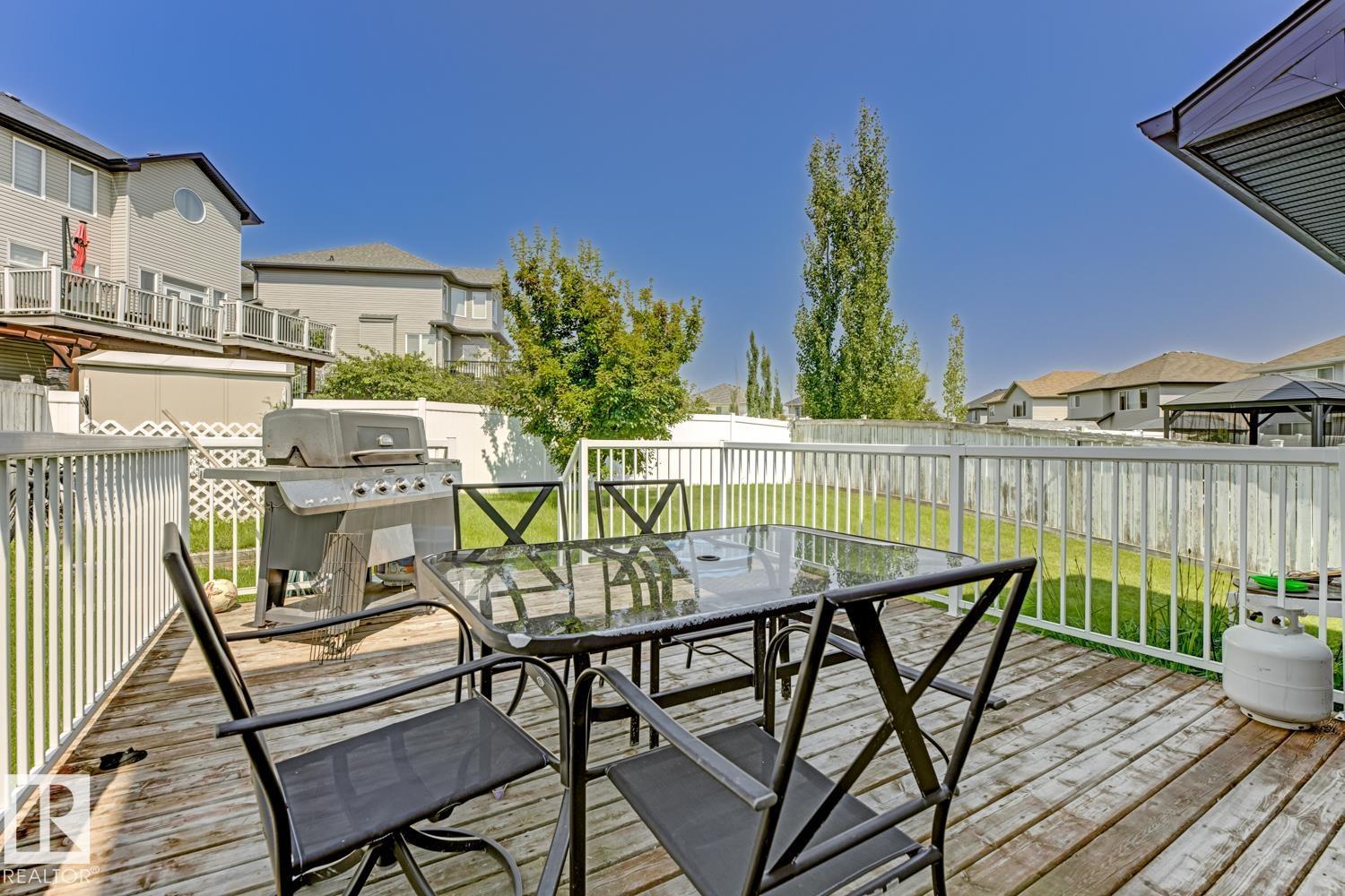 3724 163 Av Nw Property Photo 4