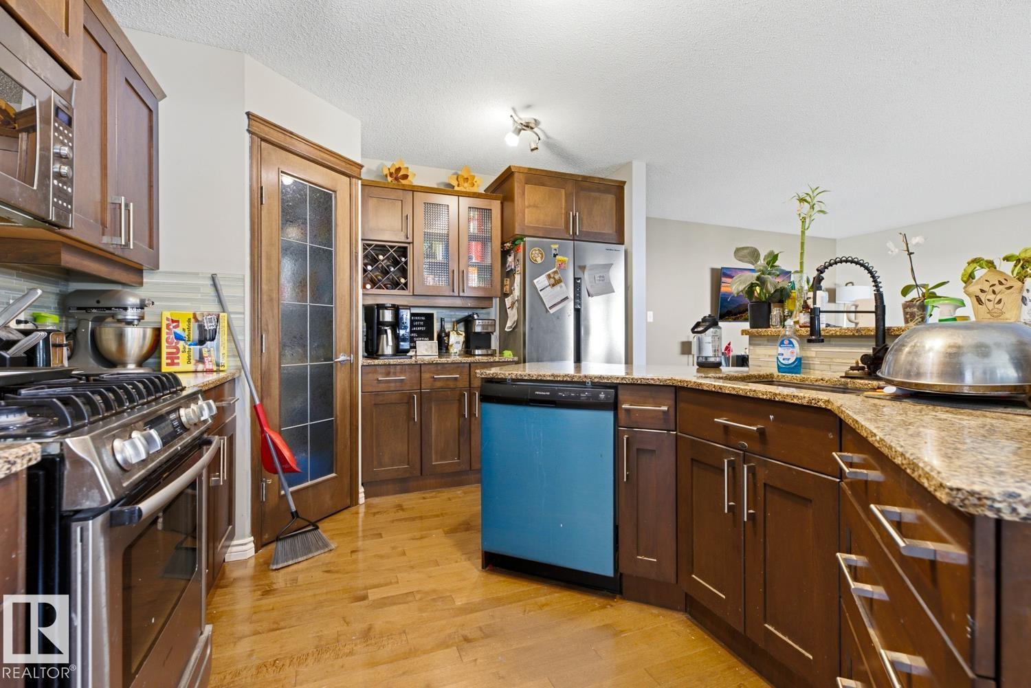 3724 163 Av Nw Property Photo 12