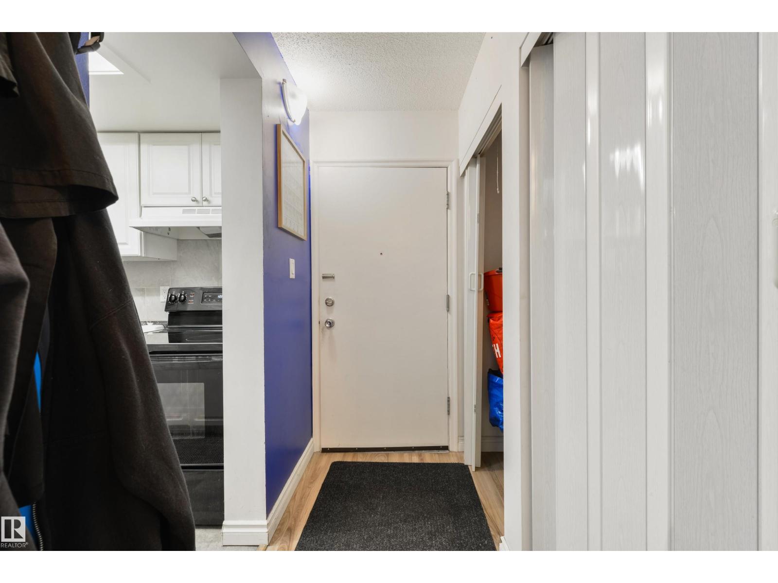 #204 11026 106 St Nw Property Photo 9