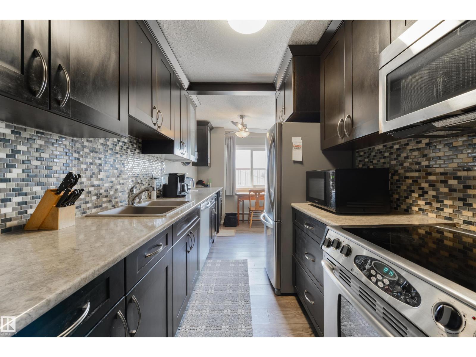 #401 11026 106 St Nw Property Photo 16