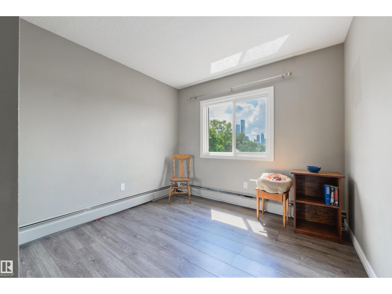 #401 11026 106 St Nw Property Photo 27