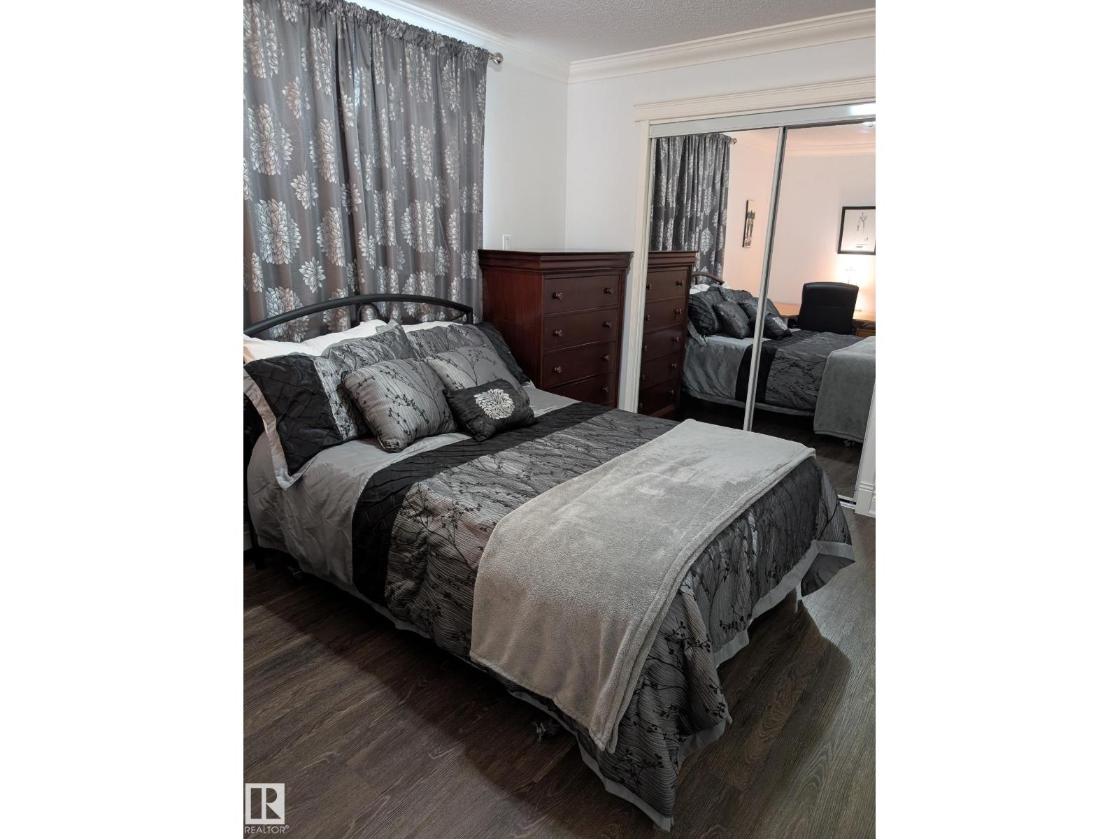 #101 10745 83 Av Nw Property Photo 13