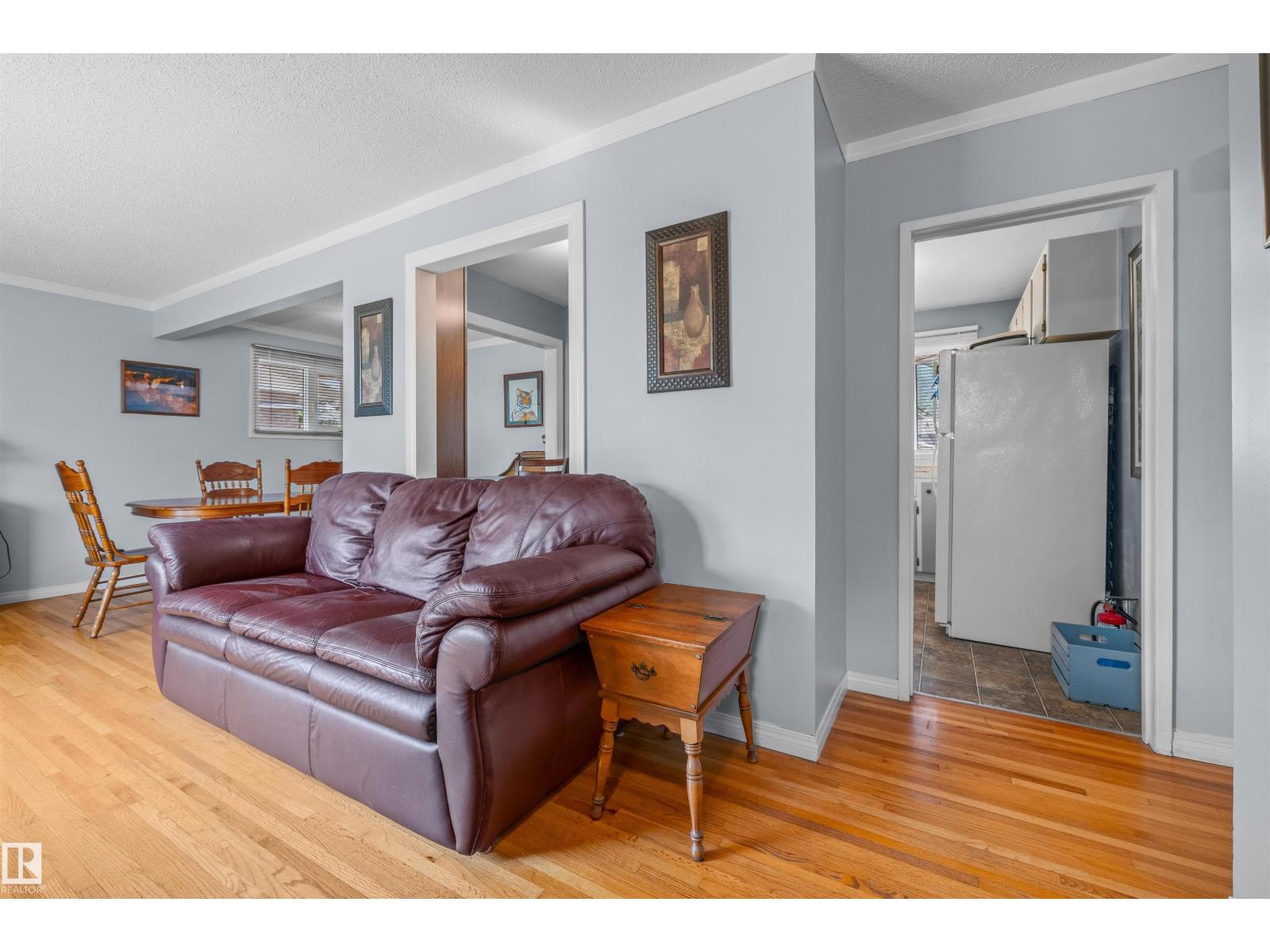 10534 163 St Nw Property Photo 5