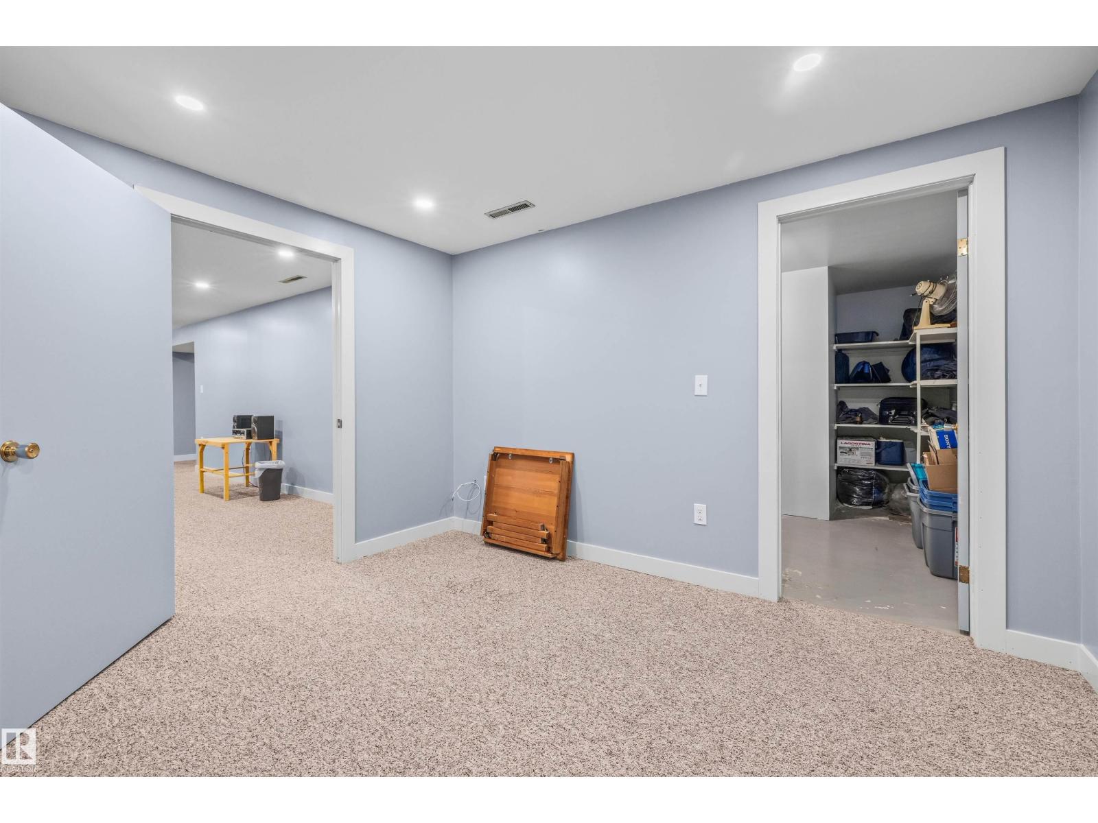 10534 163 St Nw Property Photo 27