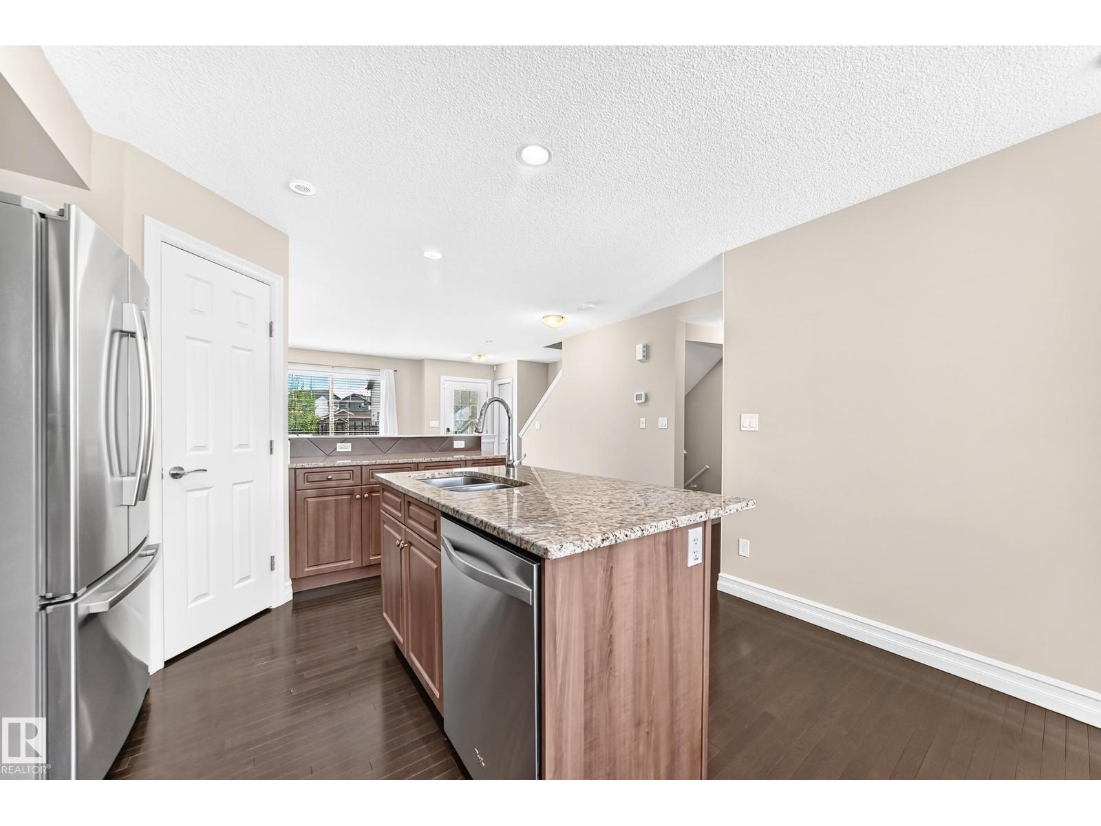 5321 3 Av Sw Property Photo 8