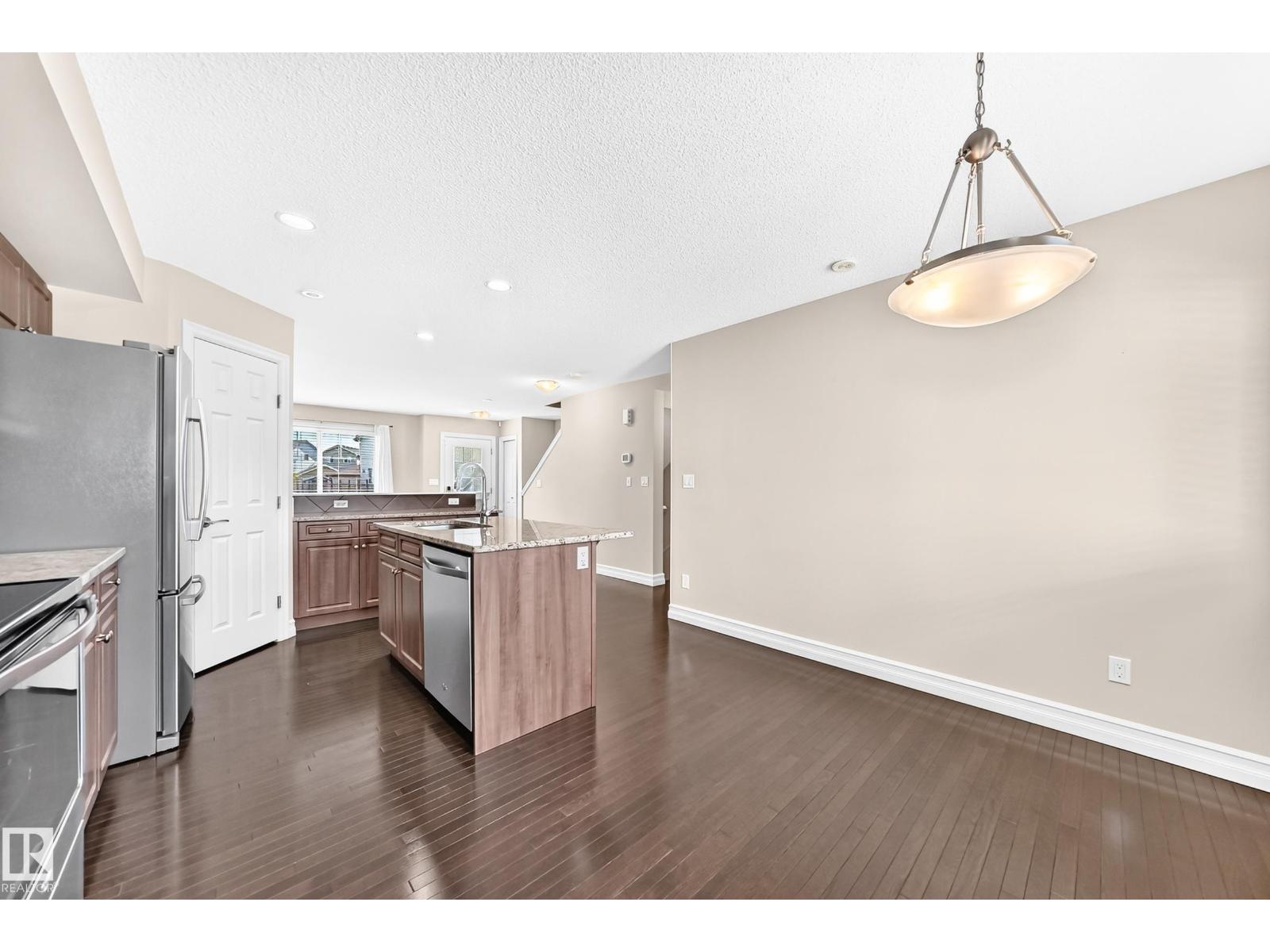 5321 3 Av Sw Property Photo 14