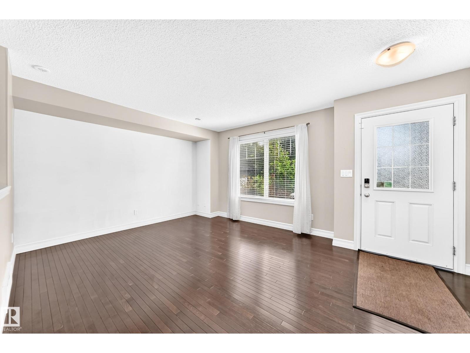 5321 3 Av Sw Property Photo 15