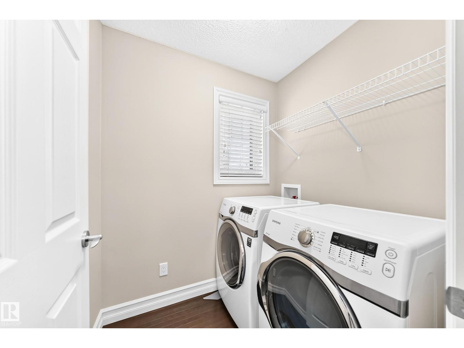 5321 3 Av Sw Property Photo 22