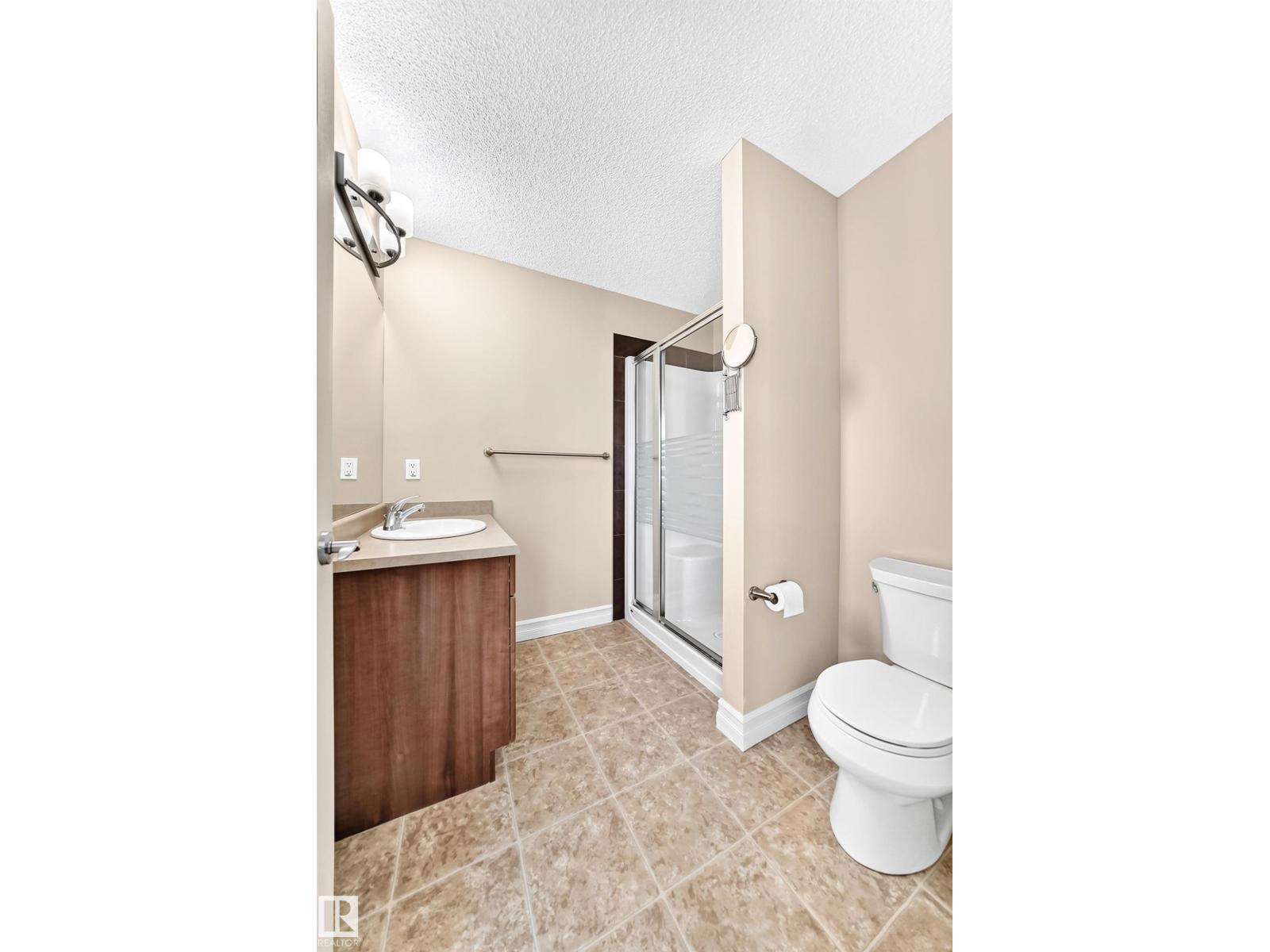 5321 3 Av Sw Property Photo 29