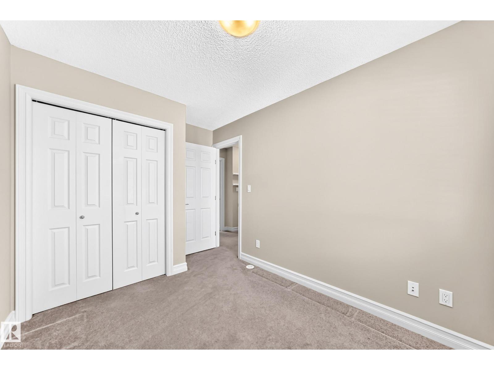 5321 3 Av Sw Property Photo 35