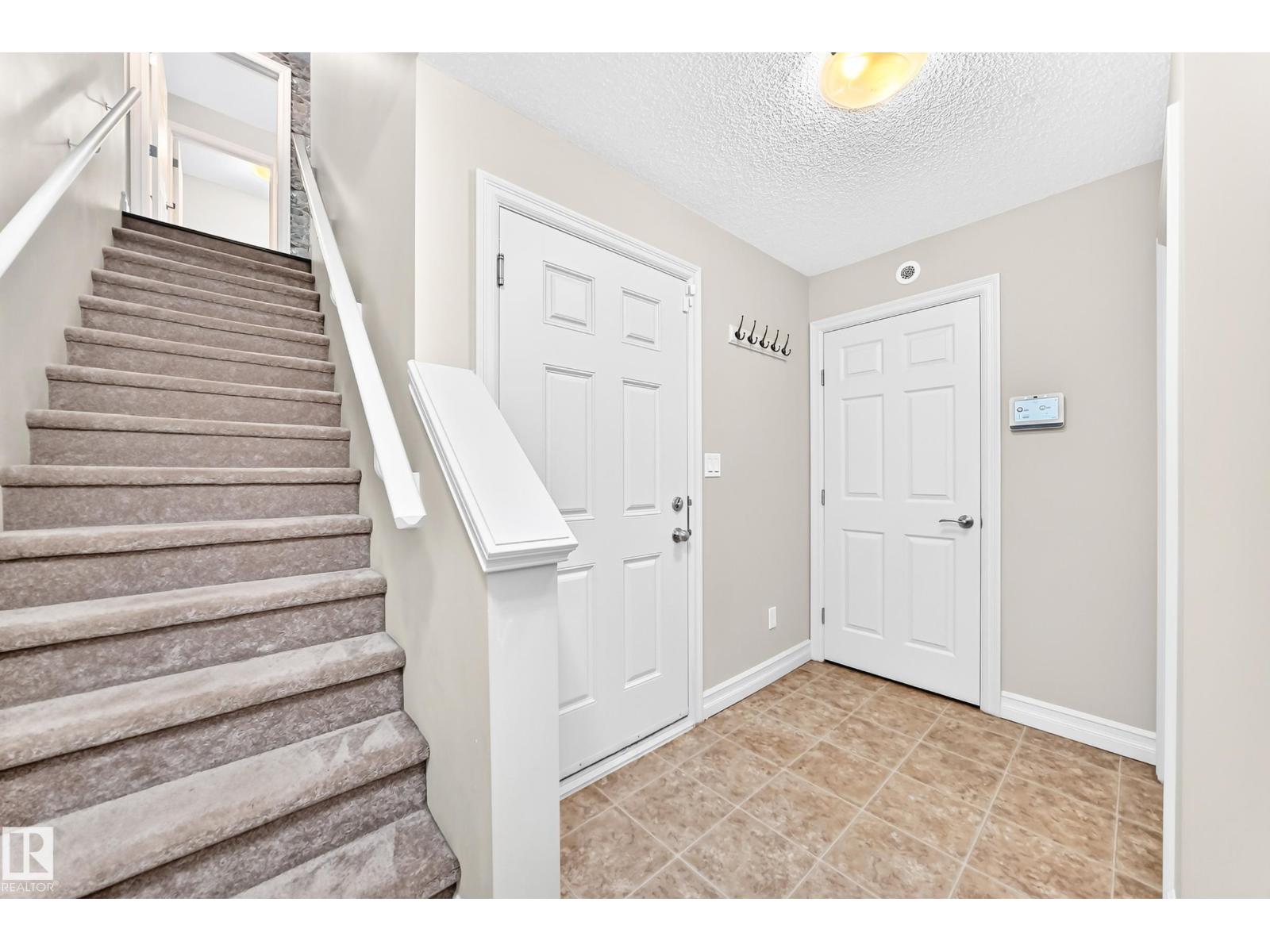 5321 3 Av Sw Property Photo 41