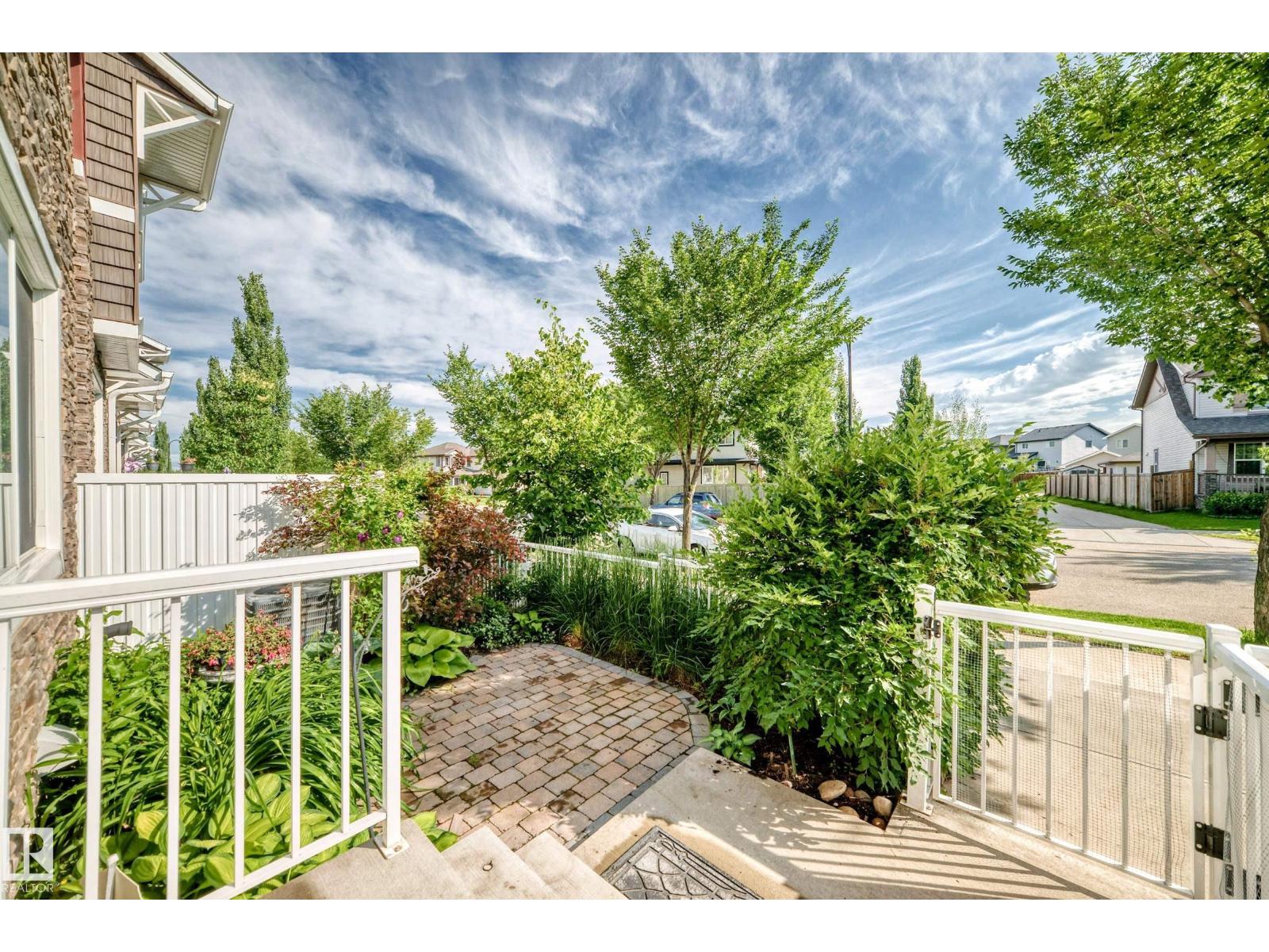 5321 3 Av Sw Property Photo 47