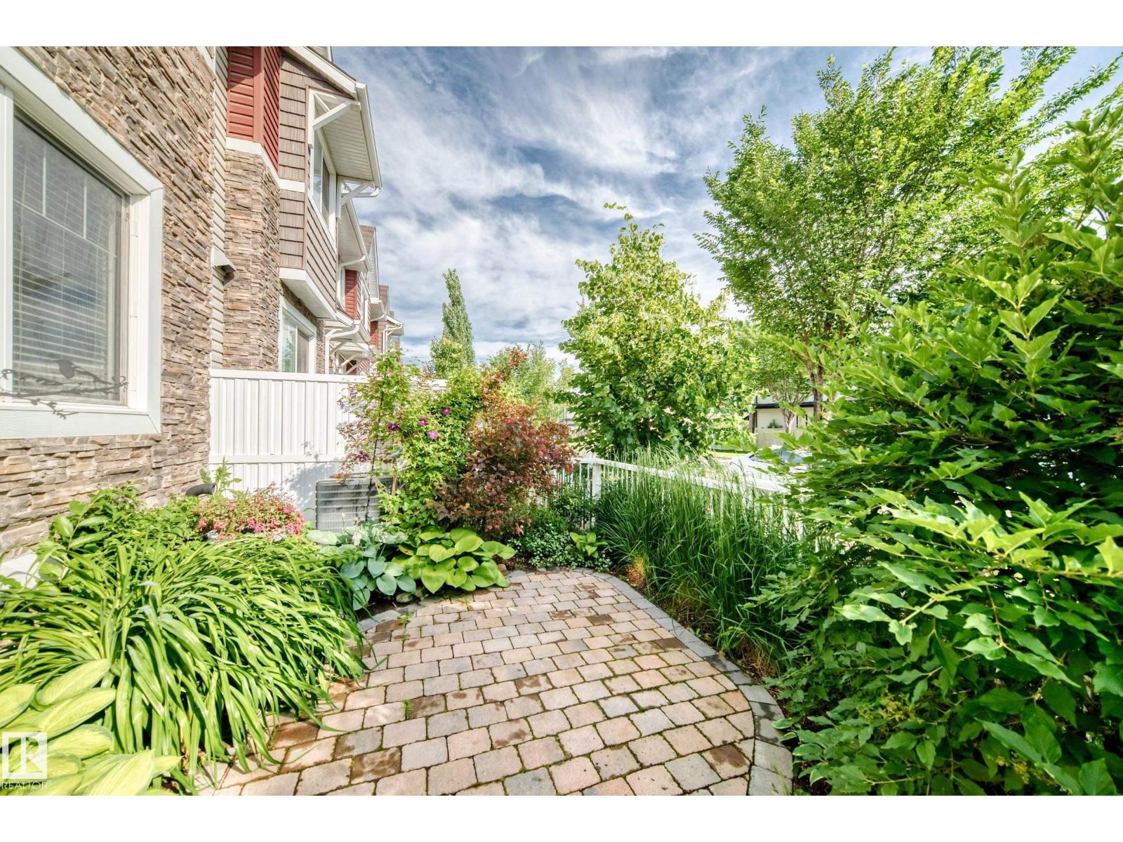 5321 3 Av Sw Property Photo 48