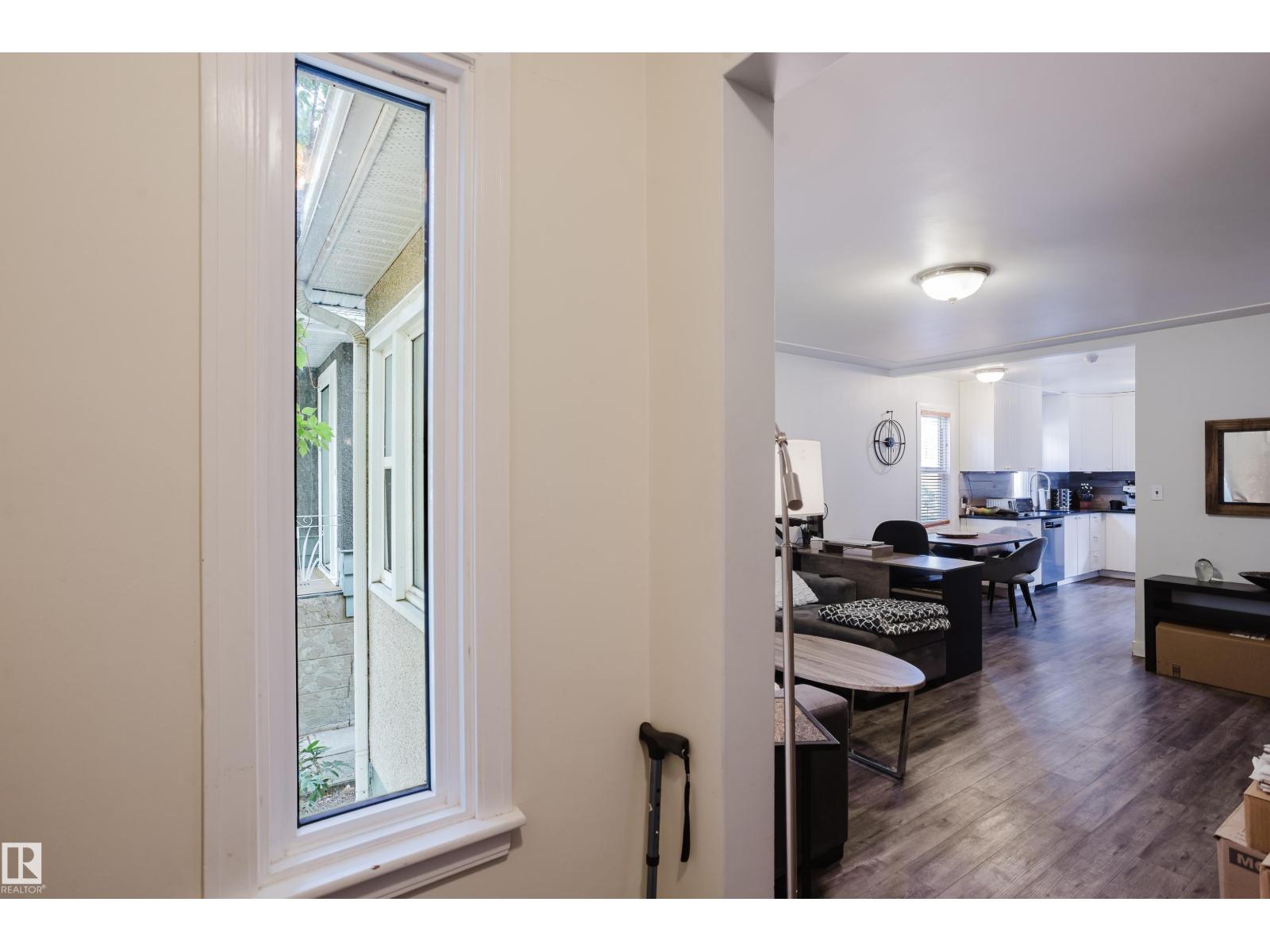 10623 76 Av Nw Property Photo 7