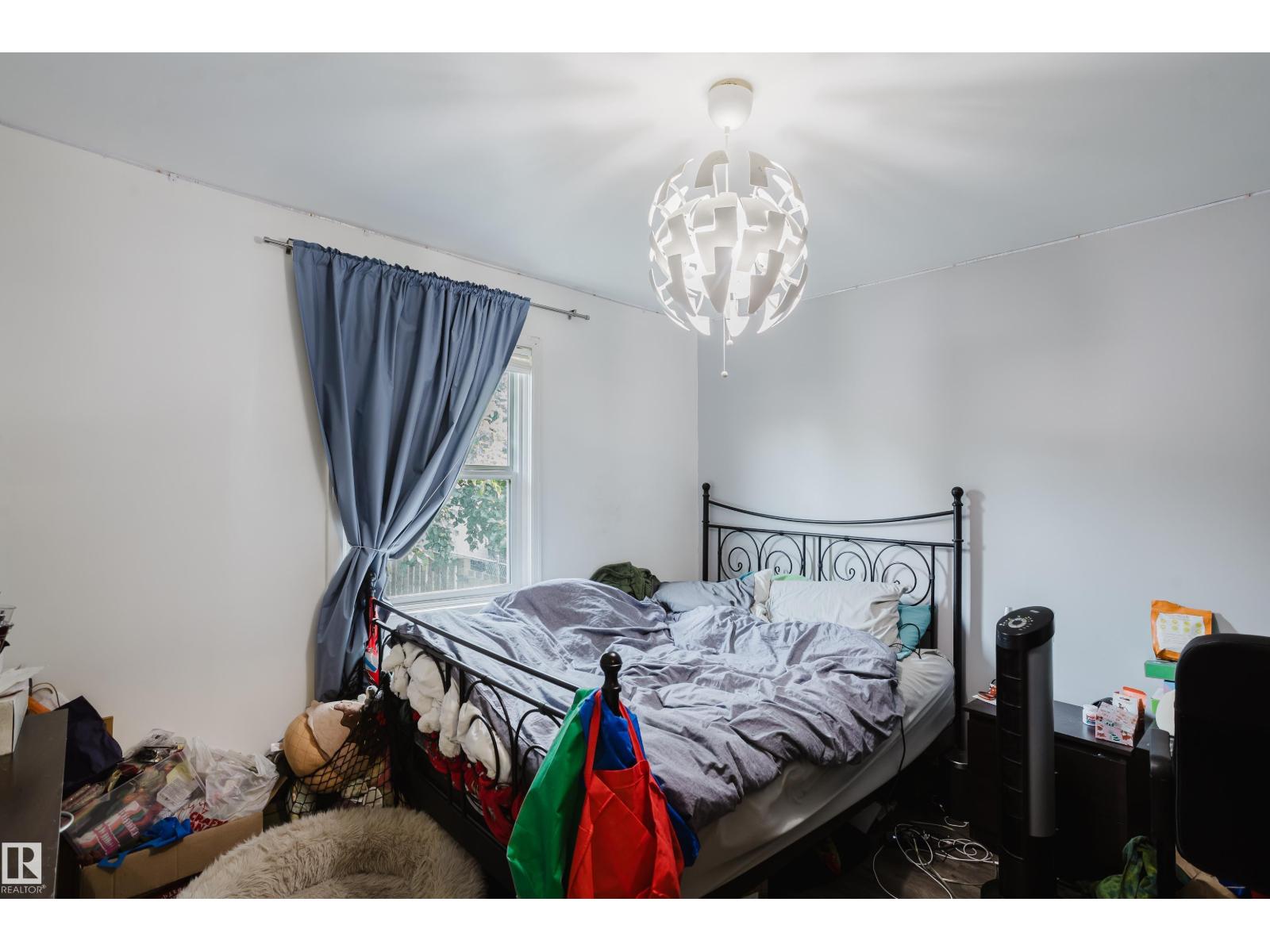 10623 76 Av Nw Property Photo 25