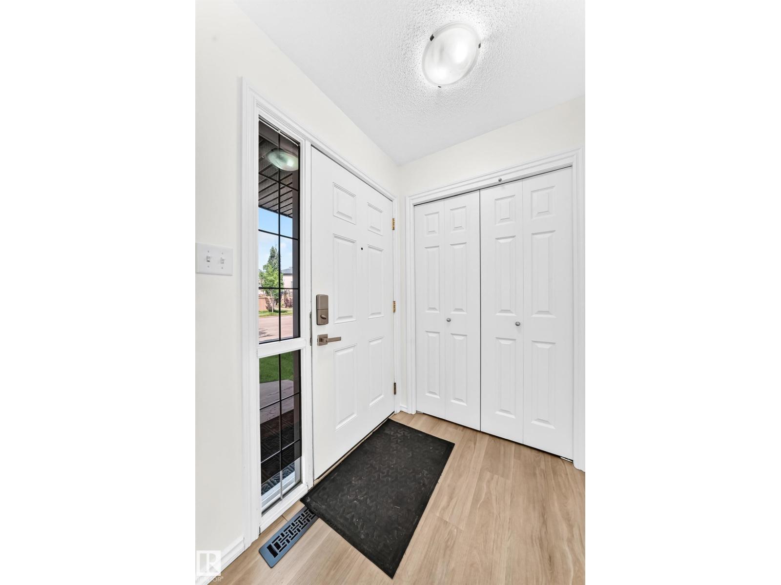 369 Brintnell Bv Nw Nw Property Photo 3