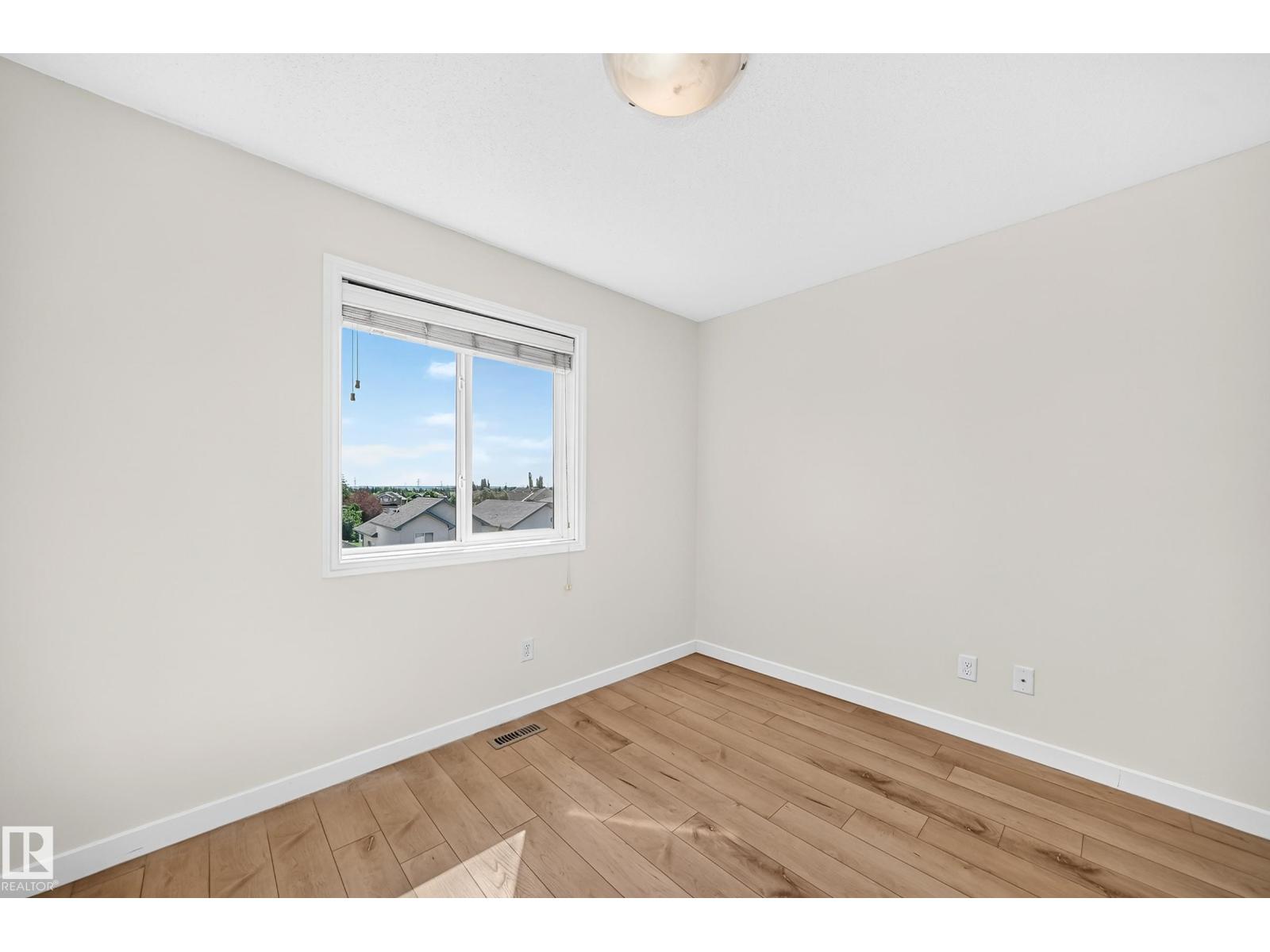 369 Brintnell Bv Nw Nw Property Photo 25