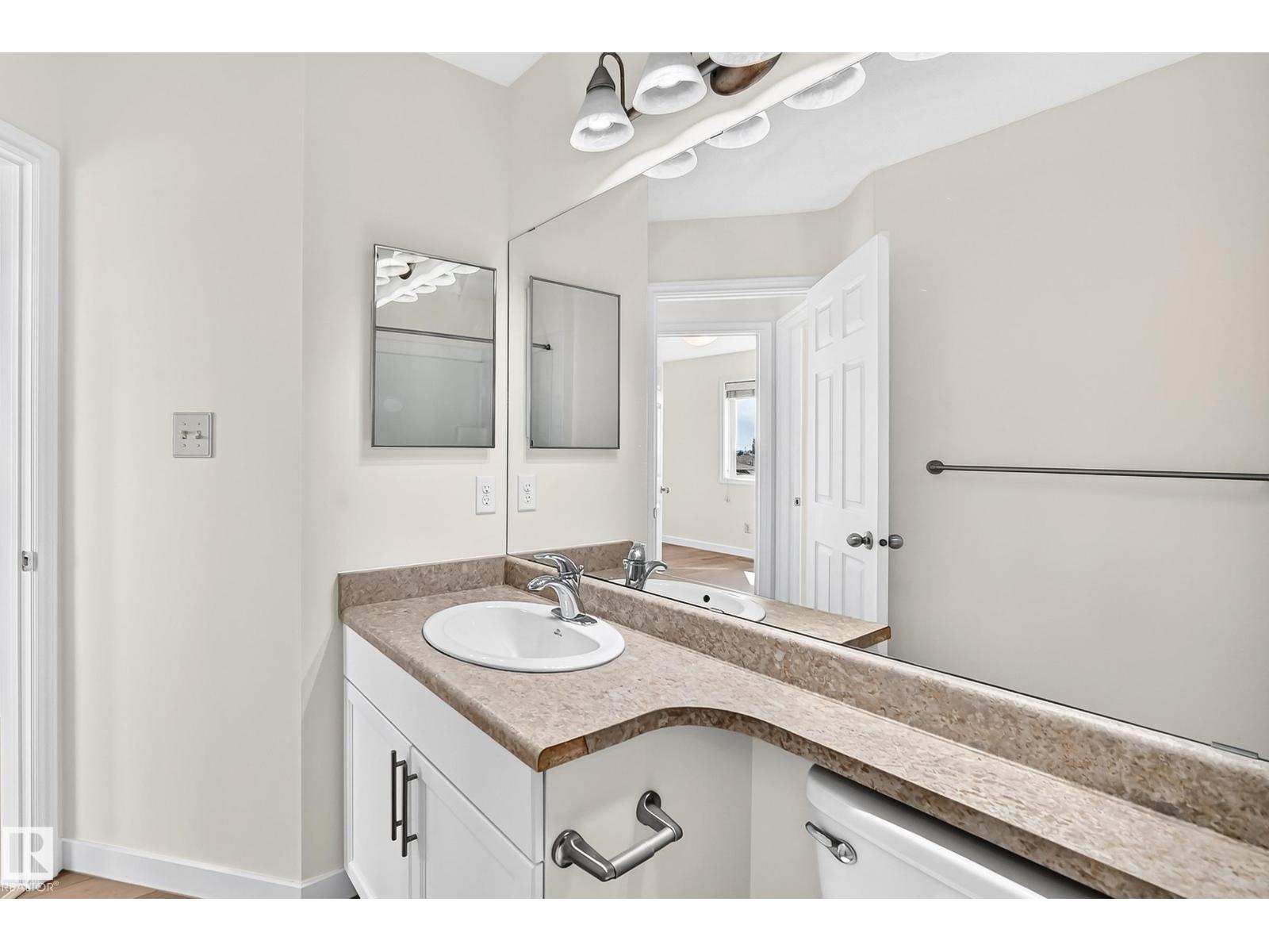 369 Brintnell Bv Nw Nw Property Photo 28