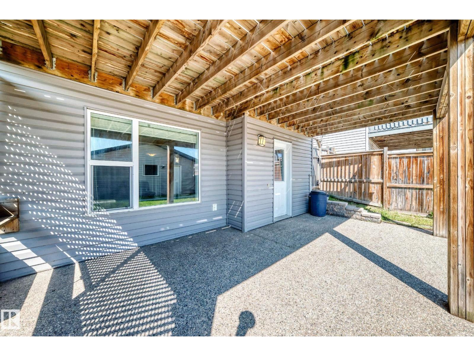 369 Brintnell Bv Nw Nw Property Photo 34