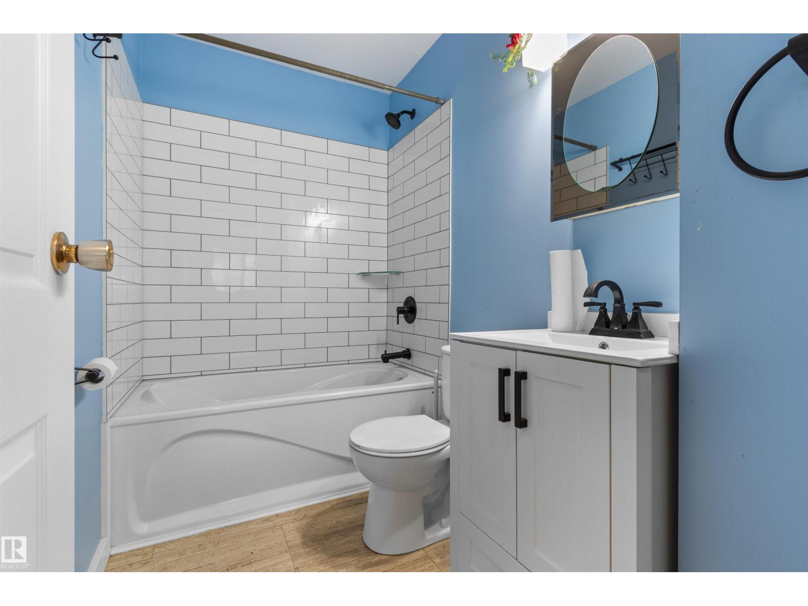 5013 46 St Property Photo 15
