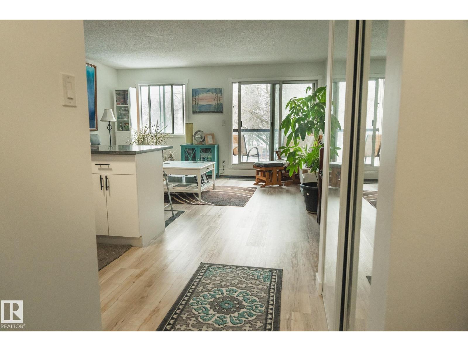 #303 10432 76 Av Nw Property Photo 27