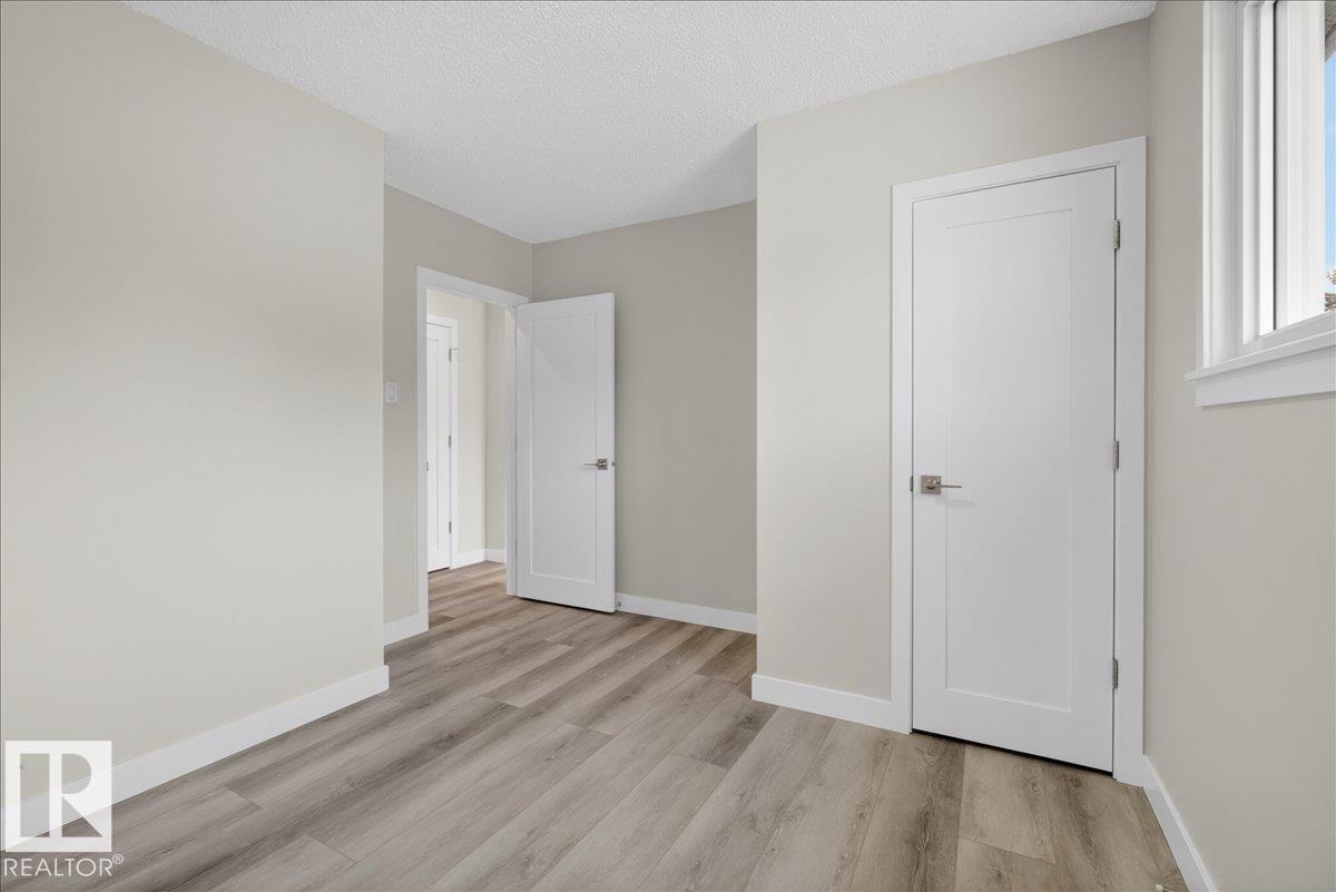 9723 65 Av Nw Property Photo 36