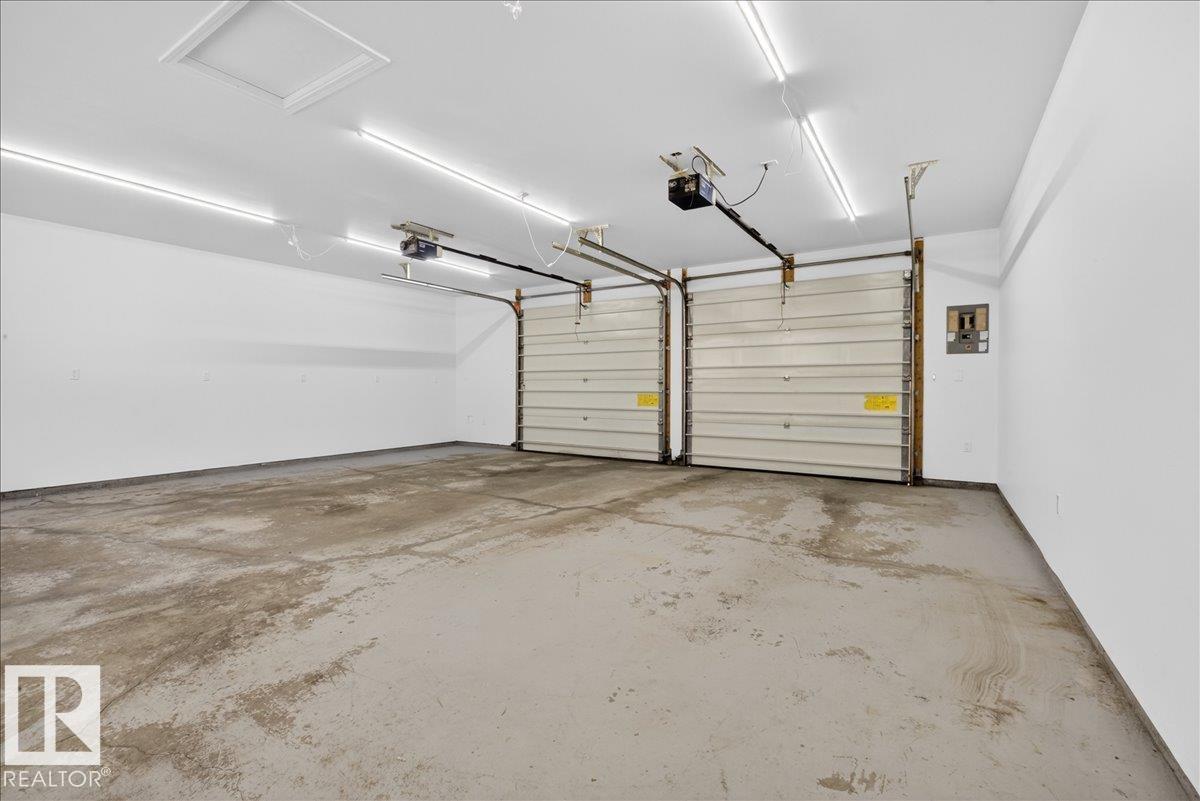 9723 65 Av Nw Property Photo 54