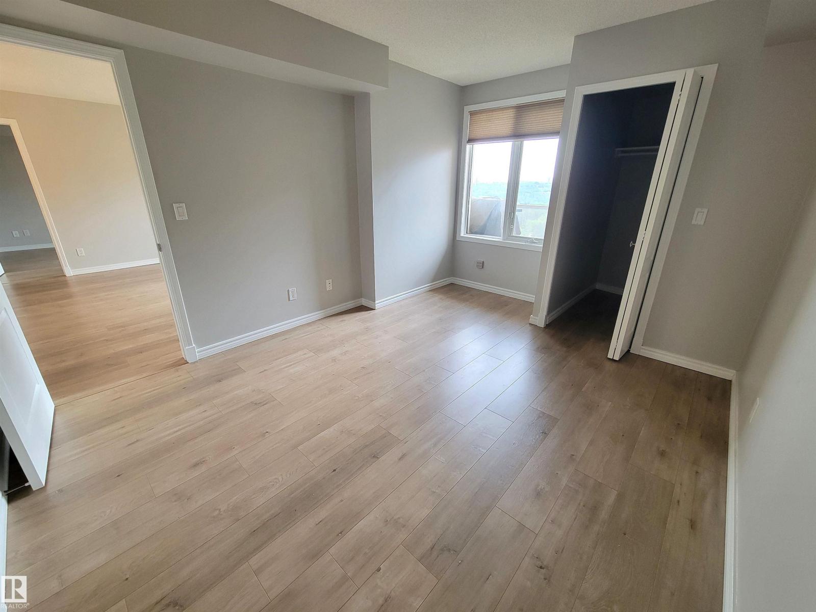 #1002 9741 110 St Nw Property Photo 10
