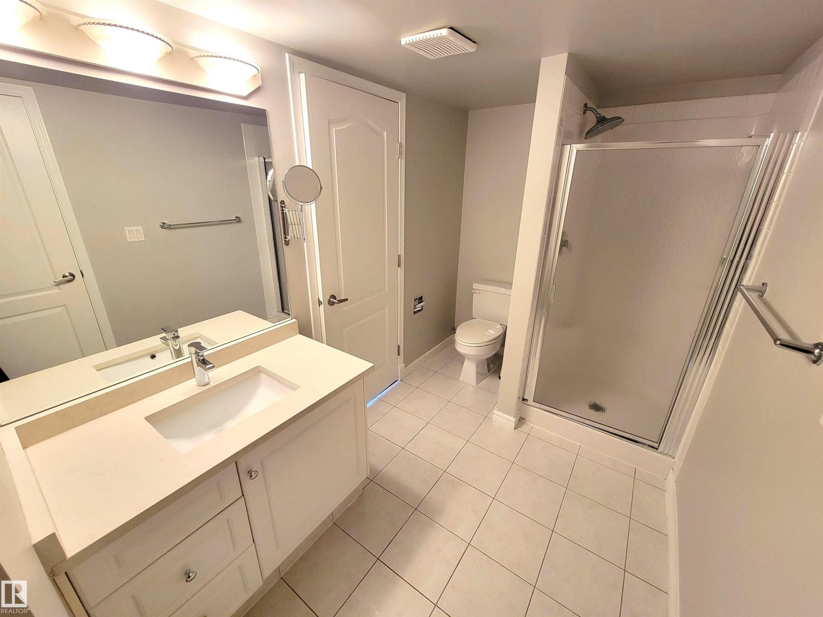#1002 9741 110 St Nw Property Photo 11