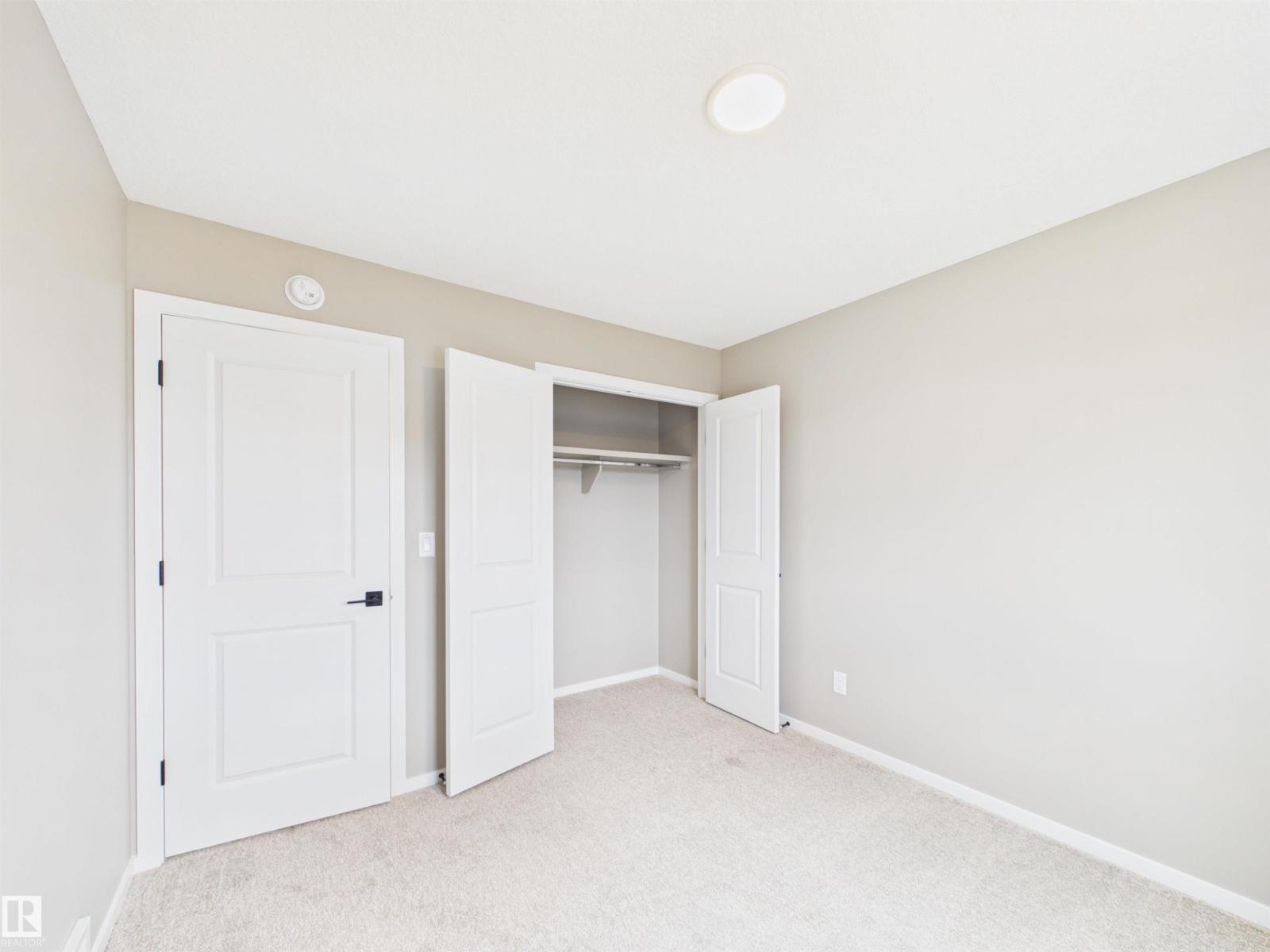 1098 Mcleod Av Property Photo 18