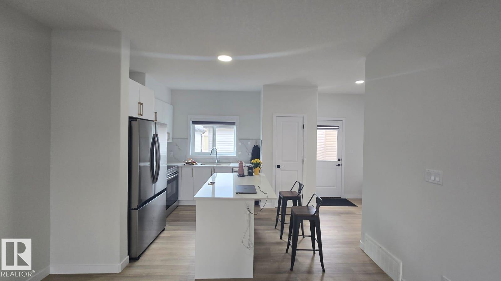 336 Munn Way Property Photo 2