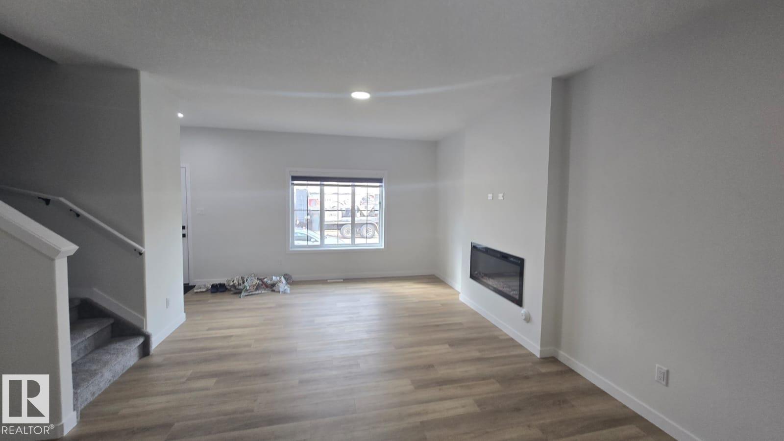 336 Munn Way Property Photo 5