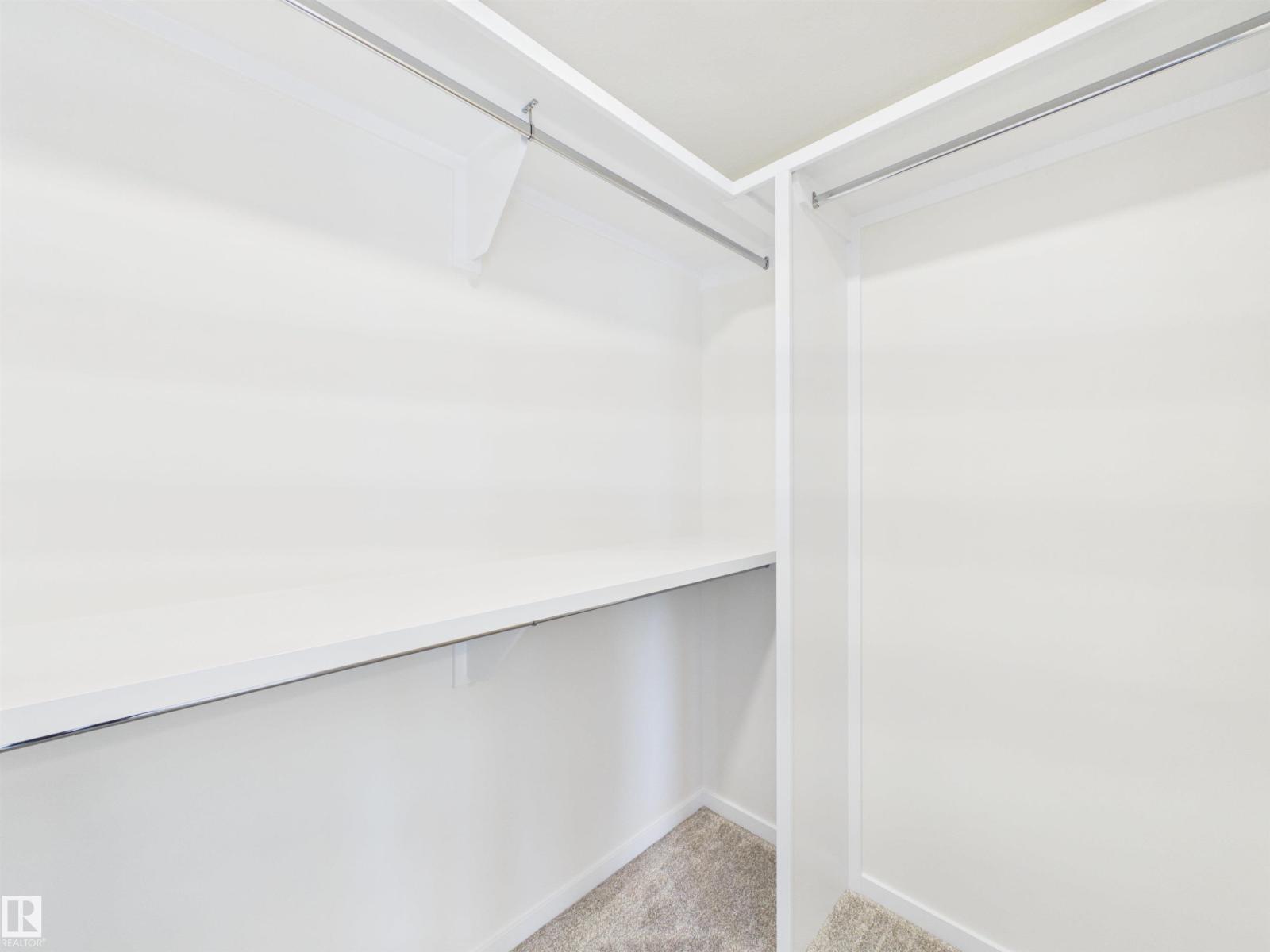 1096 Mcleod Av Property Photo 33