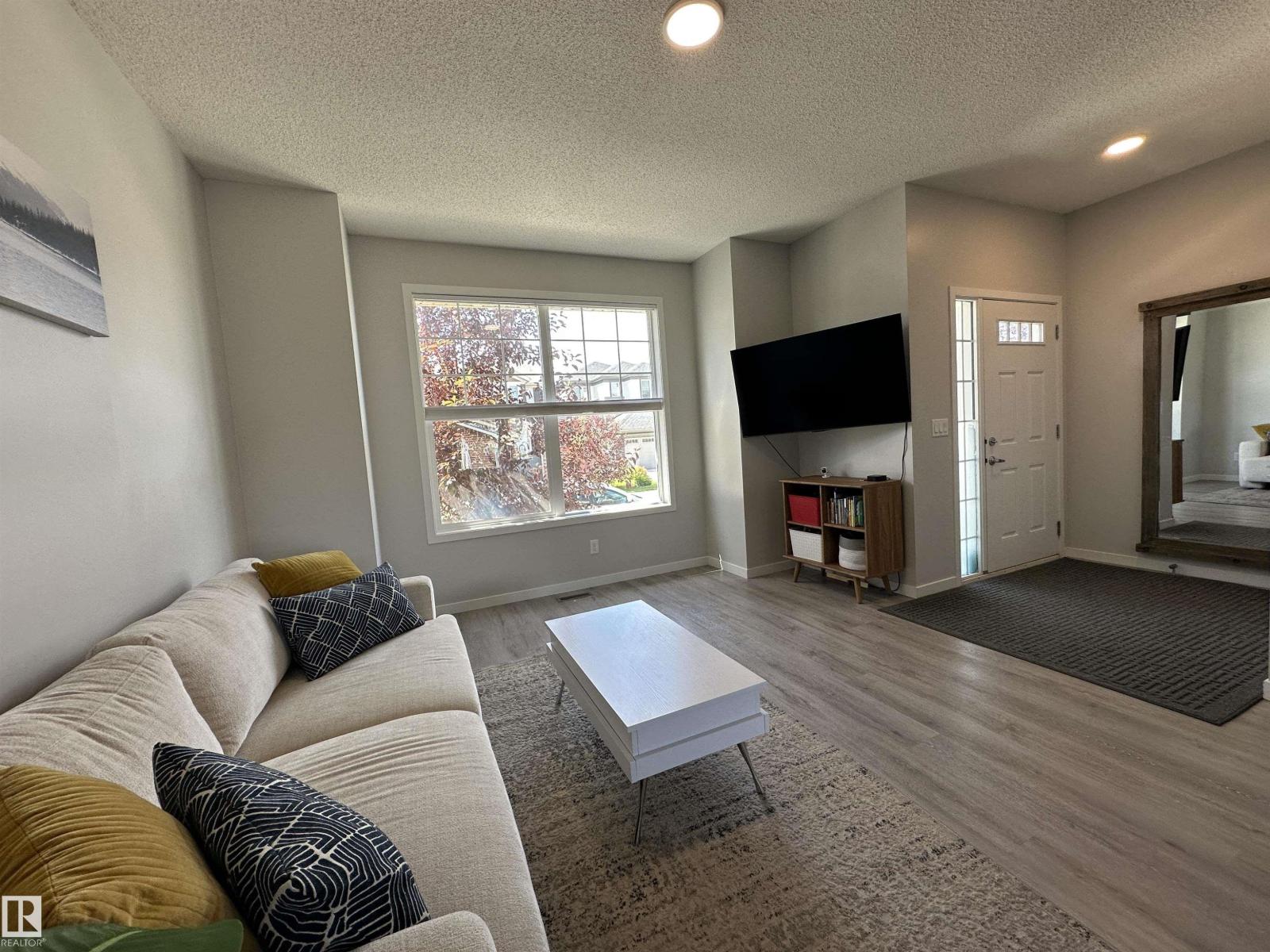 2035 160 St Sw Property Photo 21