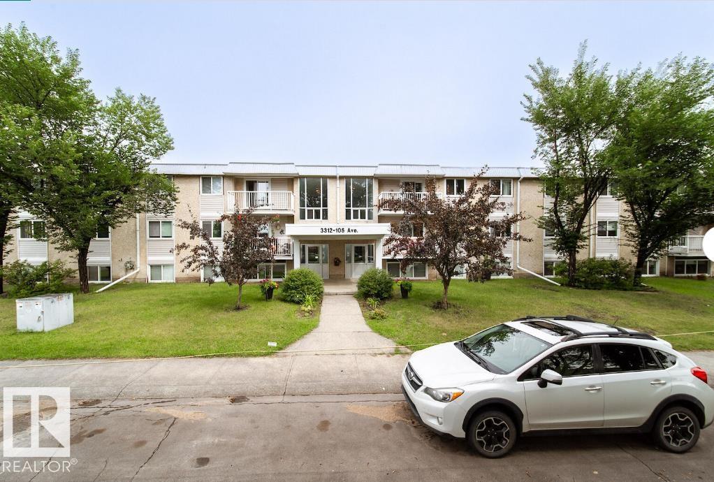 3312 105 Av Nw Property Photo 11