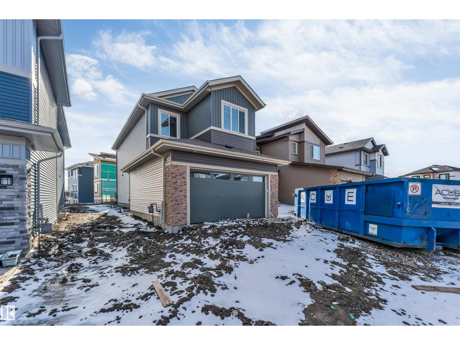 1739 60 Av Ne Property Photo 1