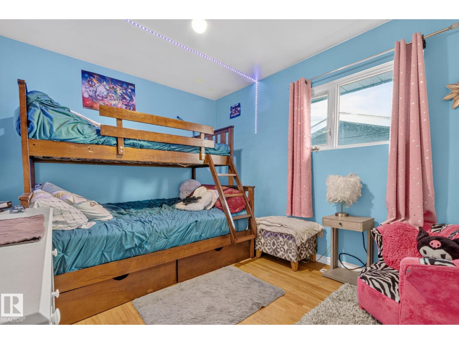 5307 104 Av Nw Property Photo 15