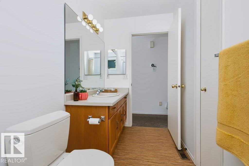 10057 91 Av Nw Nw Property Photo 28
