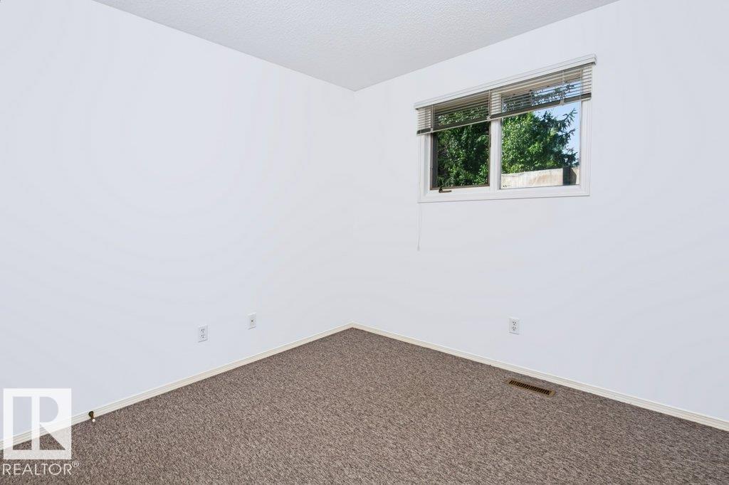 10057 91 Av Nw Nw Property Photo 30