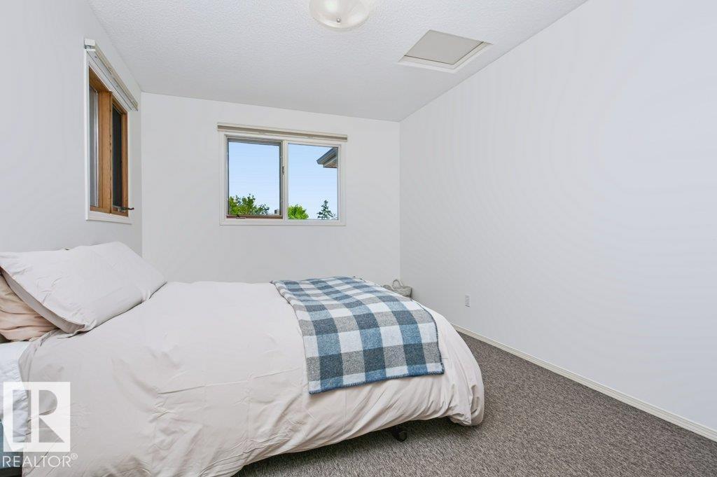 10057 91 Av Nw Nw Property Photo 34